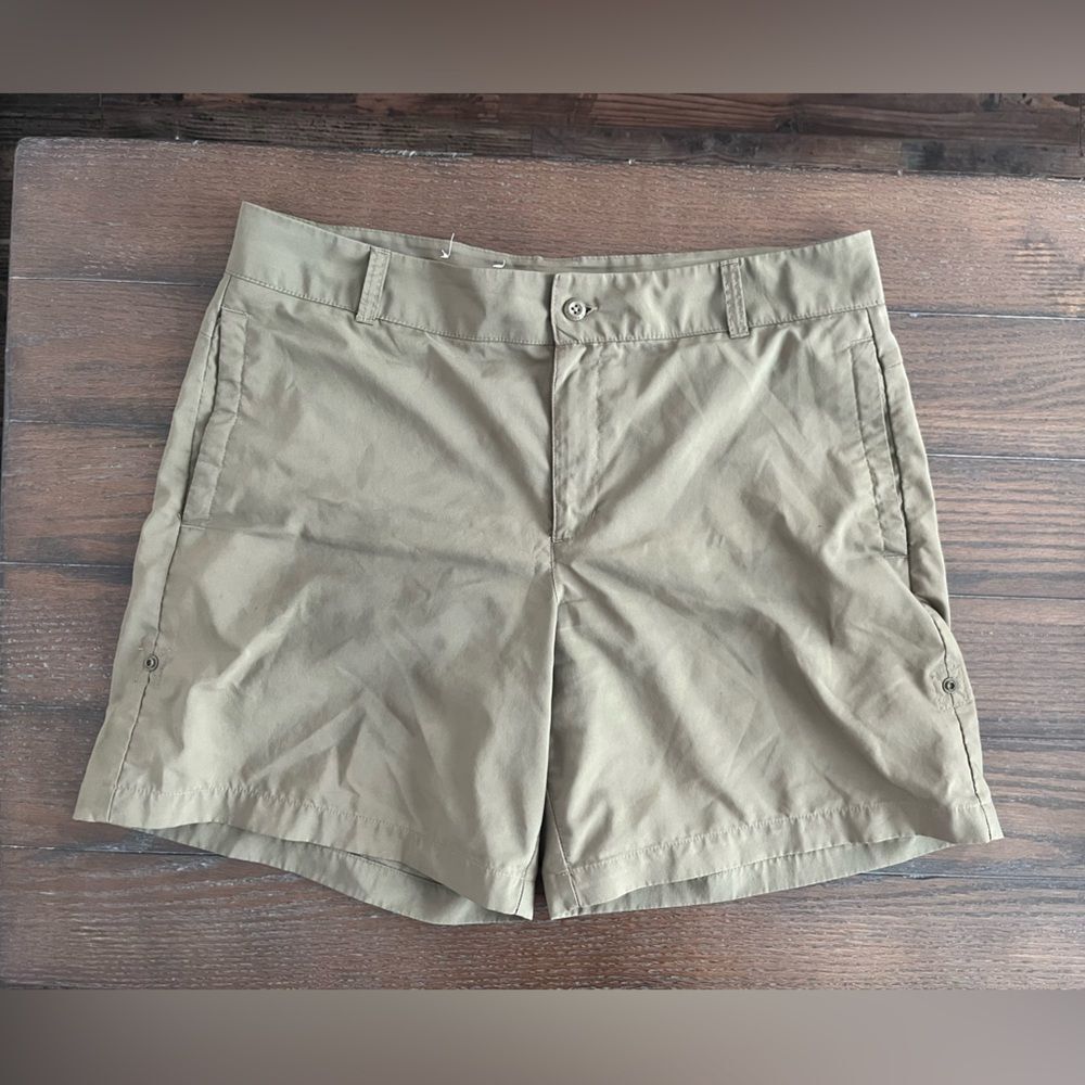 Columbia Shorts - size 14